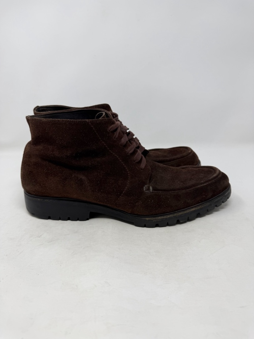 Gucci Brown Suede Boots. Men’s 11. Used